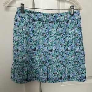 EP New York 17 1/2 in sponge tile print skort. Size: XS. Color: blue/green.